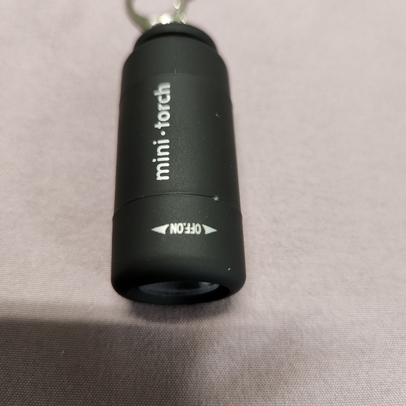 Ledrechargeable mini torch flashlights - Picture 3 of 7